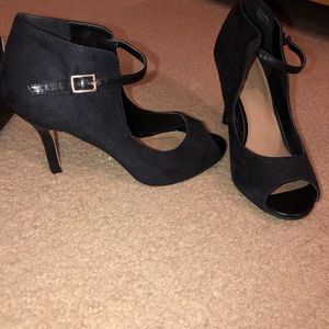Ann Taylor Black Peep Toe High Heels - 7.5